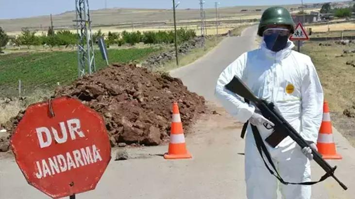 Çanakkale’de bir köy merkez alınarak 10 kilometre çapında giriş çıkışlar durduruldu