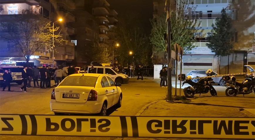 Diyarbakır’da silahlı kavga! 1’i polis 3 kişi yaralandı