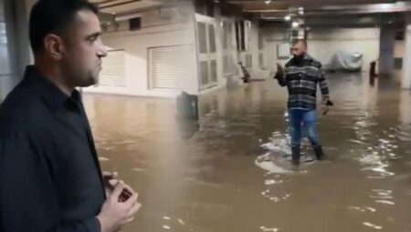 Belediye binasını su bastı: Lider: Maalesef son durum bu, ziyan çok büyük