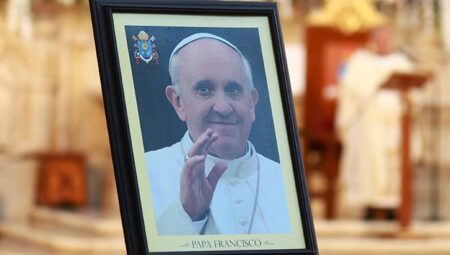 Papa’nın cenazesine Türkiye’den katılacak isim aşikâr oldu