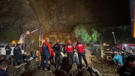 Samsun’da heyelan: Akaryakıt istasyonunun müdürü gözaltında