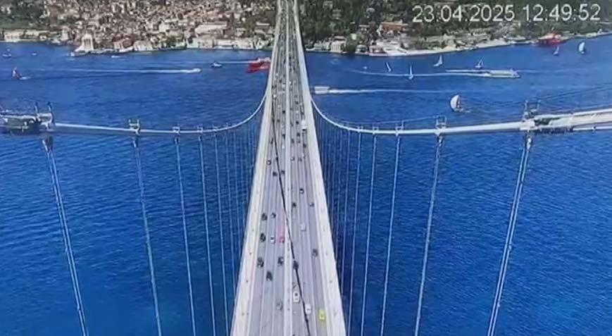 Sarsıntı 15 Temmuz Şehitler Köprüsü’nün kamerasına bu türlü yansıdı