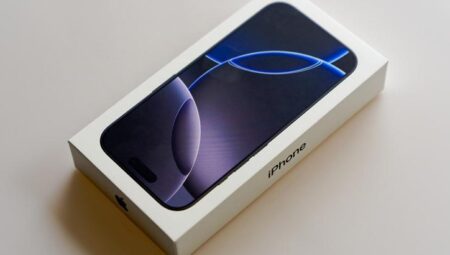 iPhone 16E vs iPhone 16: Hangi model daha yeterli?