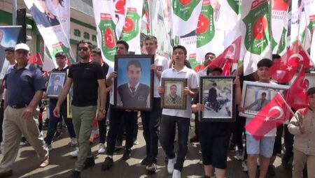 Reyhanlı’da terör akınında ölen 53 kişi anıldı