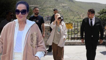 Türkan Şoray’ın duygusal anları! 52 yıl sonra ziyaret etti