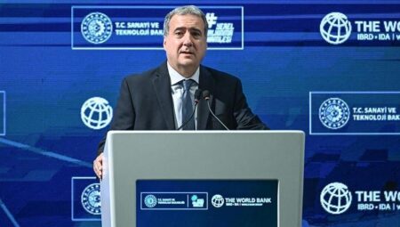 ‘Türkiye, yenilenebilir güç maksadıyla dünya çapında önder konumda’