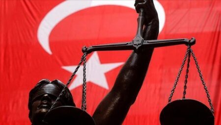 Yargıtay’dan dövizle nafakada 18 yıl kararı