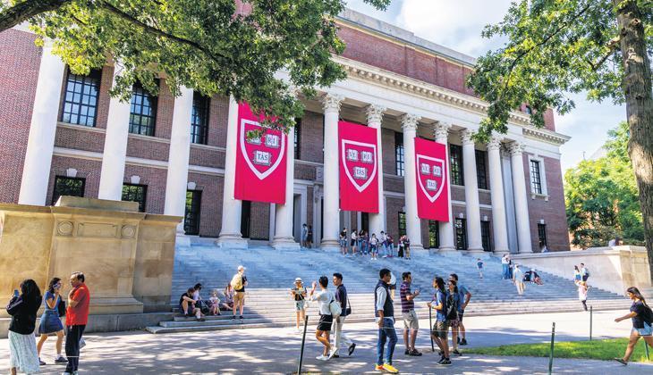 ABD’deki Türk öğrencilerin eğitim ve vize tasası… Trump Harvard’a kafayı taktı