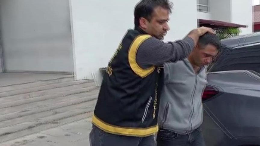 Adana’da farklı olay! Arkadaşları konuta bırakmayınca araba çaldı
