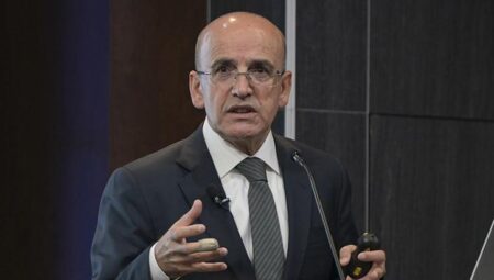 Bakan Şimşek: Finansal piyasalarda görünüm düzgünleşiyor