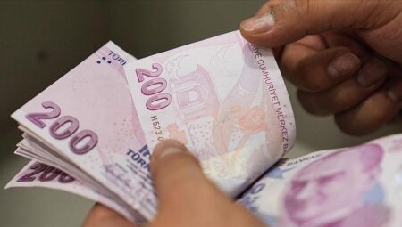 Bankacılık kesiminin mevduatı azaldı