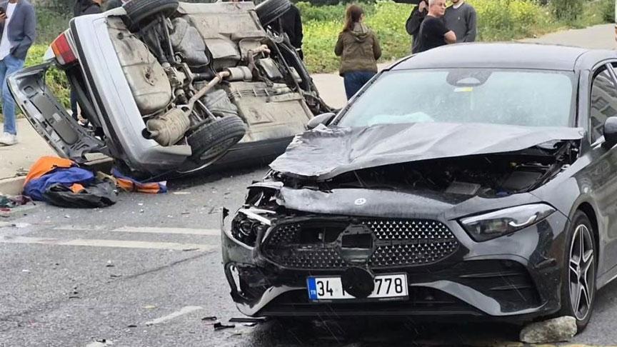 Beylikdüzü’nde feci kaza! Evvel aykırı şeride daldı, akabinde 2 araca çarptı
