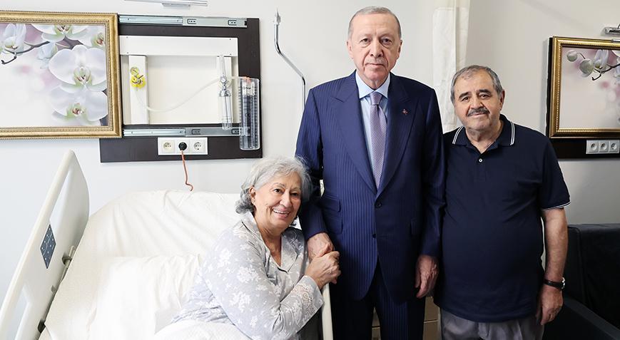 Cumhurbaşkanı Erdoğan’dan açılışını yaptığı hastanedeki hastalara sürpriz ziyaret