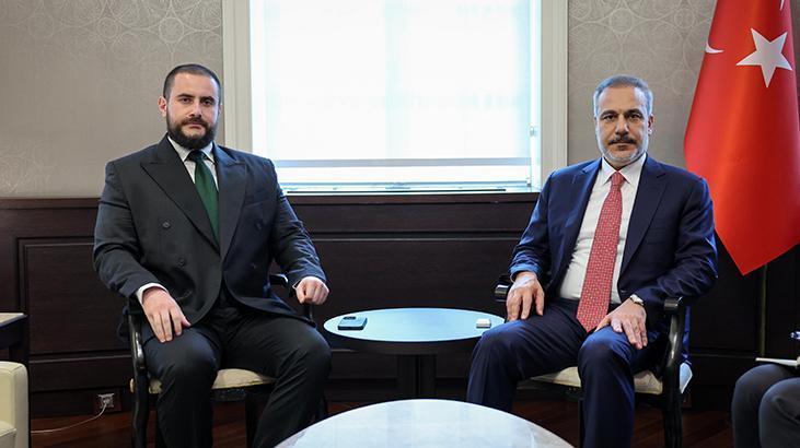 Dışişleri Bakanı Hakan Fidan Sırbistan’da Devlet Bakanı Zukorlic ile bir ortaya geldi