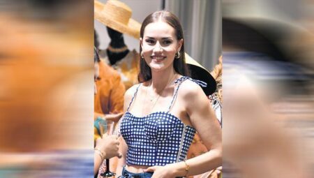 Evcen dönüyor