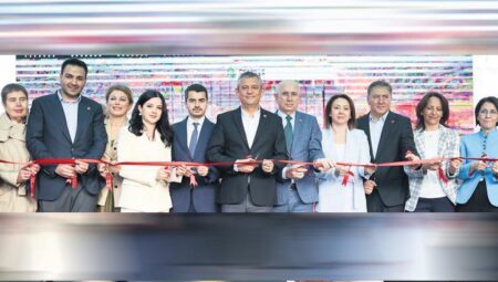 Gençlere yasaksız hayat vadediyoruz