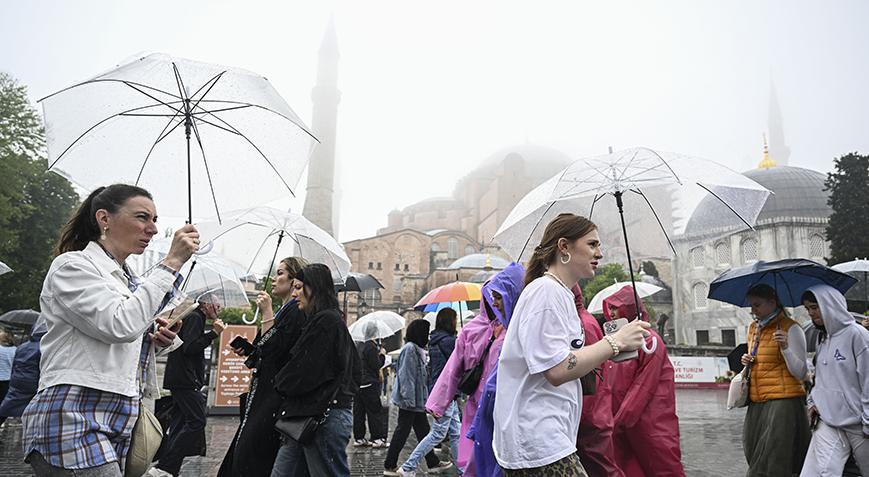 Havalar ne vakit ısınacak? Meteoroloji raporu yayımladı: Son dakika sağanak uyarısı!