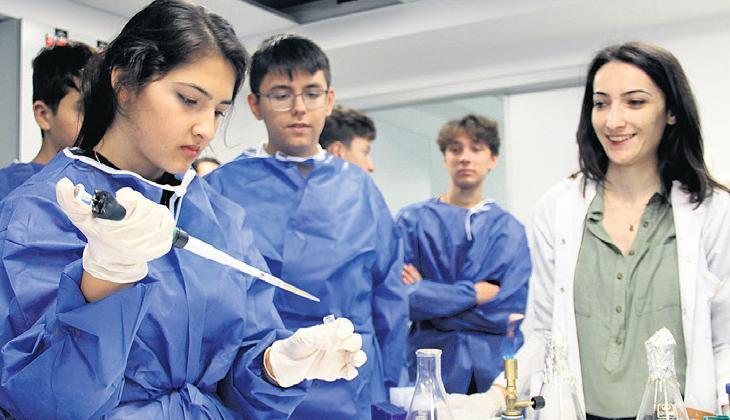 Liselilere üniversiteli olma bahtı