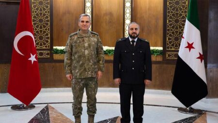 Son dakika: MSB’den Suriye’ye kritik ziyaret! Askerî iş birliği ve uyum mevzuları ele alındı