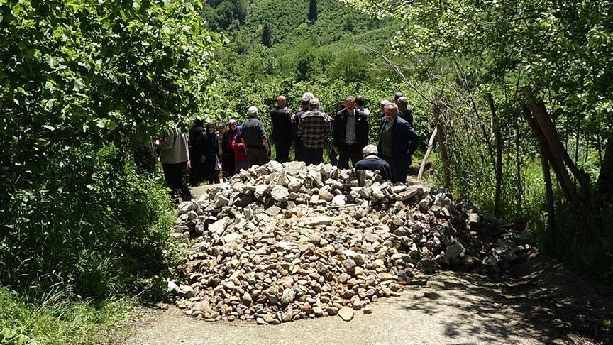 Trabzon’da büyük korku! ‘Mahalleli öbür köyün nüfusuna geçti’