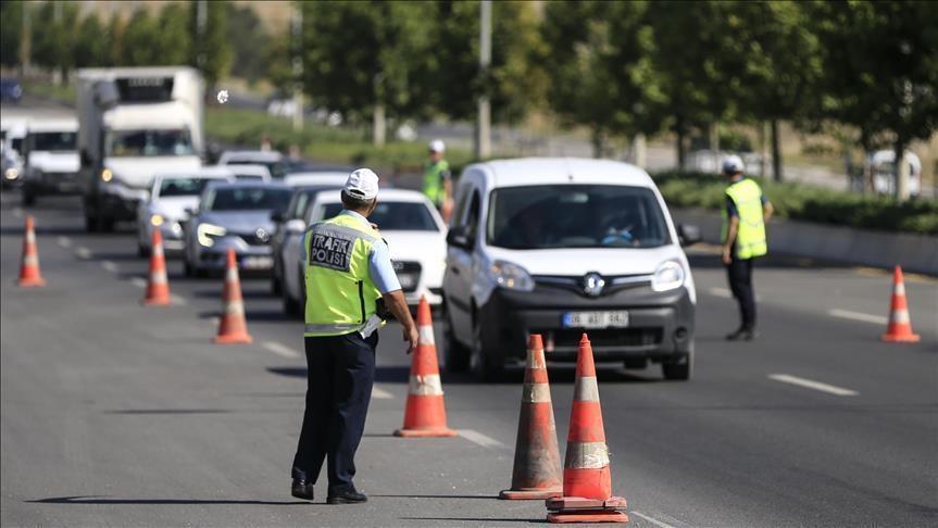 Trafik cezalarının artırılmasına yönelik düzenlemeleri de içeren kanun teklifi, TBMM Adalet Kurulunda
